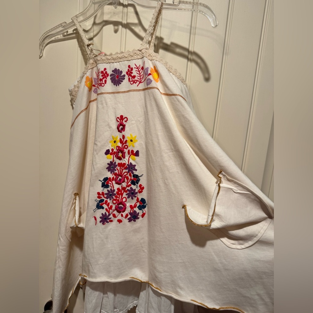 NWT Girl and a Mouse Embroidered Floral Natural Fiesta Dress